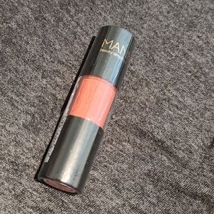 Brand new Manna Kader lip color